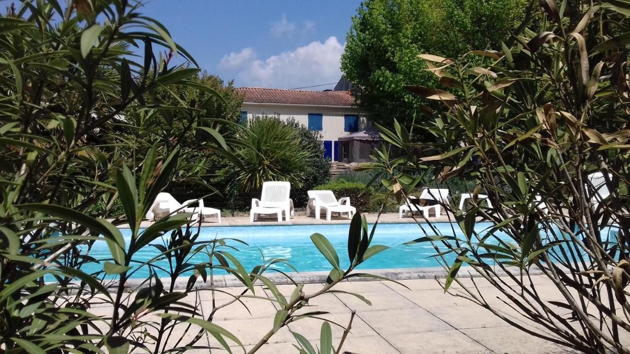 Val-de-Livenne La Closerie Du Chene Bleu מראה חיצוני תמונה